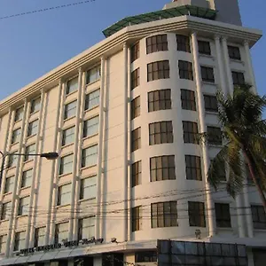 Hotel Harbour View Residency